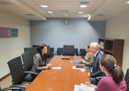 “المشاط” تلتقي رئيس معهد جرانثام لبحوث تغير المناخ ومبعوث بريطاني