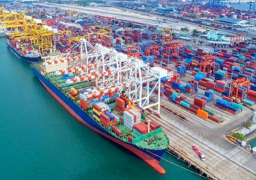 تداول 7107 أطنان بضائع عامة بموانيء البحر الأحمر