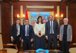 وزارة الهجرة ومؤسسة شباب القادة تبحثان سبل التعاون