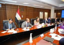 وزيرة التخطيط والتنمية الاقتصادية تستقبل رئيس مركز التنمية المستدامة بجامعة كولومبيا