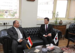 وزير المالية .. فى لقائه بسفير كوريا الجنوبية بالقاهرة : القطاع الخاص .. قاطرة التنمية فى مصر