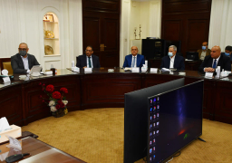 وزير الإسكان يلتقى قيادات قطاع مياه الشرب والصرف الصحى لاستعراض موقف الخدمات المُقدمة للمواطنين على مستوى الجمهورية