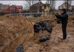 إسبانيا تشير لـ”إبادة جماعية” محتملة بأوكرانيا وبولندا تدعولتحقيق دولي