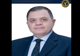 وزير الداخلية يهنىء البابا تواضروس “بعيد القيامة”