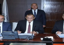 وزير النقل يشهد توقيع مذكرة تعاون مع مجموعة موانئ أبو ظبى التابعة لشركة أبوظبي القابضة