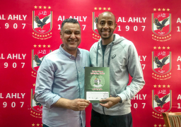 الأهلي يعلن تجديد عقد عبد الله عبد السلام