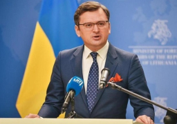 وزير خارجية أوكرانيا يطالب جوتيريش بالضغط على روسيا لإخلاء ميناء “ماريوبول”