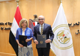 برتوكول تعاون بين العدل والقومى لحقوق الإنسان فى مجال التدريب القضائى