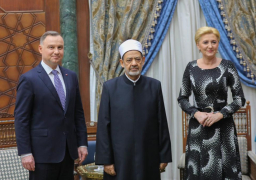 الإمام الأكبر يستعرض جهود الأزهر في خدمة السلام العالمي ومكافحة التطرف