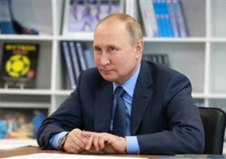 بوتين: الاقتصاد الروسي صمد باقتدار أمام العقوبات الغربية