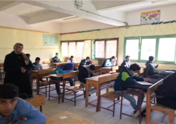 طلاب الإعدادية بالجيزة يؤدون اليوم امتحان مادتى العلوم والكمبيوتر