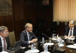 وزير الكهرباء يبحث مع شركة بلجيكية التعاون في مجال الهيدروجين الاخضر