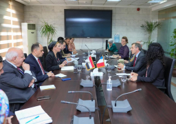 وزيرة البيئة تبحث مع سفير البيئة بفرنسا استعدادات استضافة مؤتمر المناخ