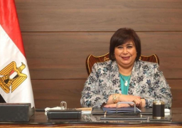 المتروبوليتان الأمريكية تكرم وزيرة الثقافة تقديرا لجهودها