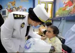 الداخلية توزع كعك على المسنين والمرضى تحت شعار “معك فى العيد”