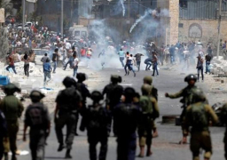 إصابة 42 فلسطينيا فى مواجهات عنيفة مع الاحتلال بنابلس شمال الضفة الغربية