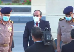 الرئيس السيسي يصل مسجد المشير طنطاوي لأداء صلاة عيد الفطر المبارك
