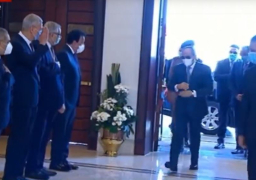 السيسي يصل مقر افتتاح المعرض و المنتدى الأفريقى الطبى الأول
