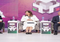 وزير النقل يستعرض جهود الوزارة لمواجهة التغيرات المناخية بهدف الحد من انبعاثات الغازات الدفيئة