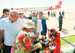 فى إطار الاحتفال بيوم البيئة العالمي : وزيرة البيئة تعلن مدينة الخارجة أول مدينة صديقة للبيئة والمناخ من محافظة الوادى الجديد