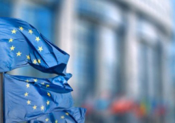 الاتحاد الأوروبي : إمدادات الغاز الروسي انخفضت إلى النصف مقارنة بالسنة الماضية