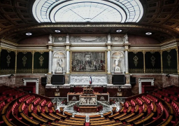 انطلاق التصويت في الجولة الثانية من الانتخابات البرلمانية في فرنسا