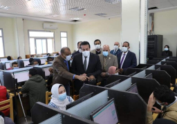 التعليم العالي: الجامعات تنجح في عقد الاختبارات الإلكترونية بـ117 كلية