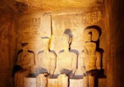 تعامد الشمس اليوم على 6 معابد فرعونية مع بدء الصيف