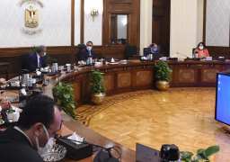 رئيس الوزراء يستعرض مقترحات إعداد حزمة حماية اجتماعية استثنائية