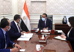 مدبولى يتابع مع رئيس “التنظيم والإدارة” إجراءات عقد المسابقات المركزي