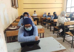 طلاب الثانوية يبدأون اليوم امتحان مادتى الكيمياء والجغرافيا