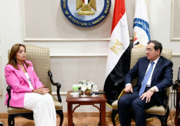 وزير البترول يعقد مباحثات ثنائية مع مفوضة الطاقة والبنية التحتية بالاتحاد الأفريقى