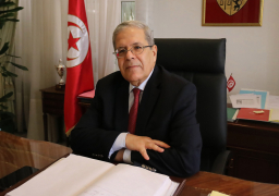 وزير خارجية تونس يثمن جهود بعثة الجامعة العربية لملاحظة الاستفتاء على الدستور