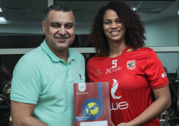 الأهلي يتعاقد مع البورتوريكية “ديانا كارولينا” لتدعيم سيدات الطائرة