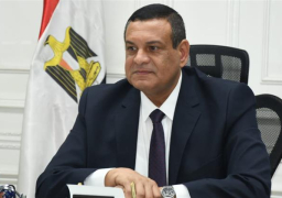 إصابة وزير التنمية المحلية في حادث مروري أثناء توجهه للعلمين الجديدة