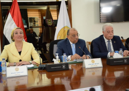 شعراوي وفؤاد يناقشان عرض شركتي “بيئة وجرين بلانت” بشأن منظومة المخلفات