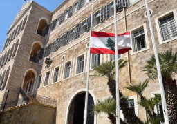 الخارجية اللبنانية تستنكر استخدام أجواء لبنان لقصف سوريا