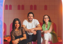 بعد غد..أمسية فنية لأسرة المغني السوري طرقان بمهرجان المسرح الروماني