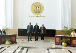 مدبولي يشهد توقيع بروتوكول تعاون لتوفير وحدات سكنية لأسر الضحايا