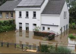 ارتفاع حصيلة قتلى كارثة الفيضان الجبلي بالصين