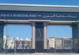 تداول 5 آلاف طن بضائع عامة ومتنوعة و429 شاحنة بموانئ البحر الأحمر