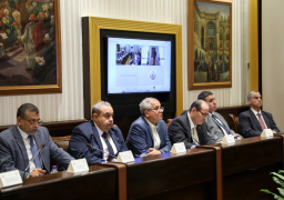 عبد الغفار يترأس اجتماع مجلس إدارة صندوق مواجهة الطوارىء الطبية