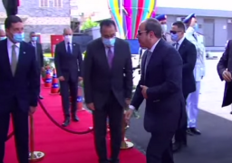 الرئيس السيسي يصل مقر افتتاح مشروعات قومية تابعة لهيئة الاستثمار