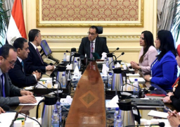 بالصور.. رئيس الوزراء يلتقي وزير السياحة والآثار لبحث عدد من ملفات عمل الوزارة