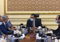 بالصور.. رئيس الوزراء يؤكد أهمية التعاون مع اتحاد الصناعات فى برامج التدريب خاصة لخريجي المدارس الفنية الصناعية