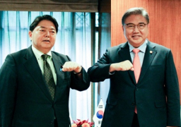 اليابان وكوريا الجنوبية تتفقان على مواصلة المفاوضات من أجل حل قضية العمل في زمن الحرب