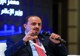 وزير الإعلام اليمني : التصعيد الحوثي في الحديدة خطر على سلامة السفن التجارية