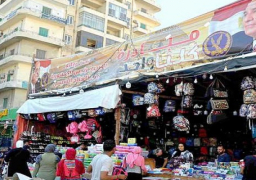 لليوم الـ22 على التوالي.. إقبال كبير من المواطنين على منافذ “كلنا واحد” لشراء مستلزمات المدارس بأسعار مخفضة