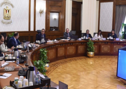 بالصور.. رئيس الوزراء يتابع مستجدات برنامج رد الأعباء التصديرية