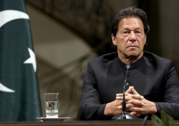 مثول عمران خان أمام القضاء الباكستاني بتهمة إهانة القضاء